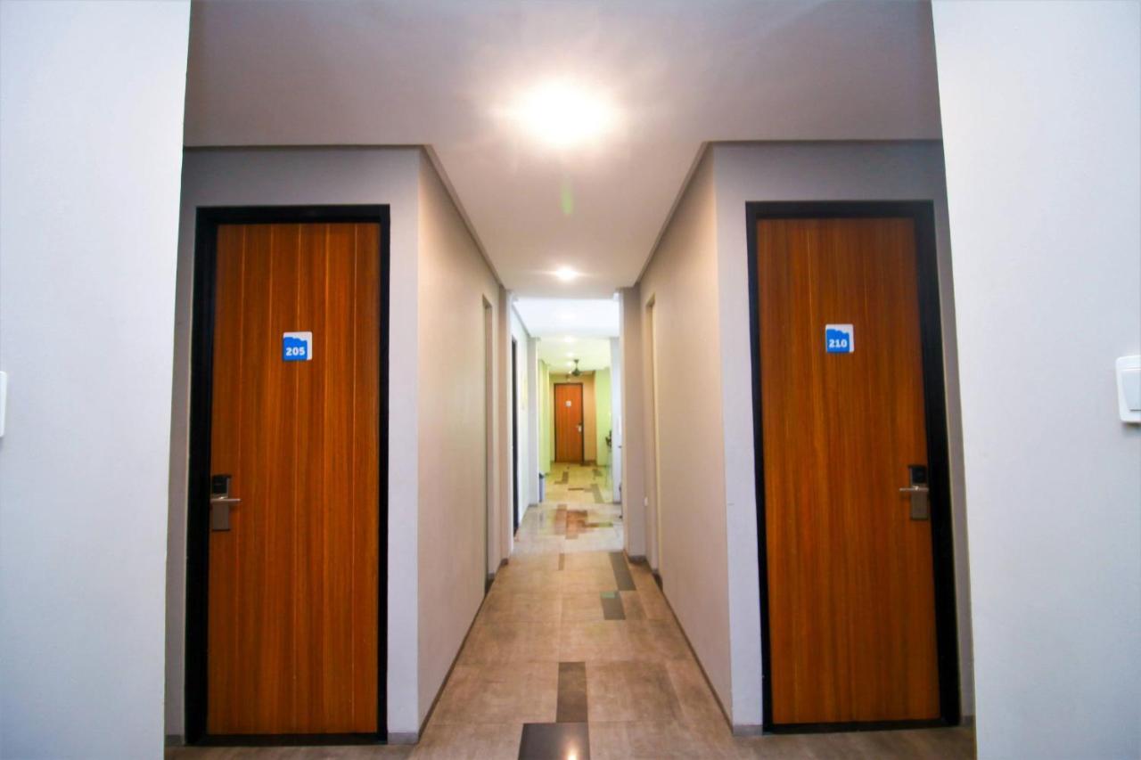 Bale Resident Hostel Jakarta Luaran gambar