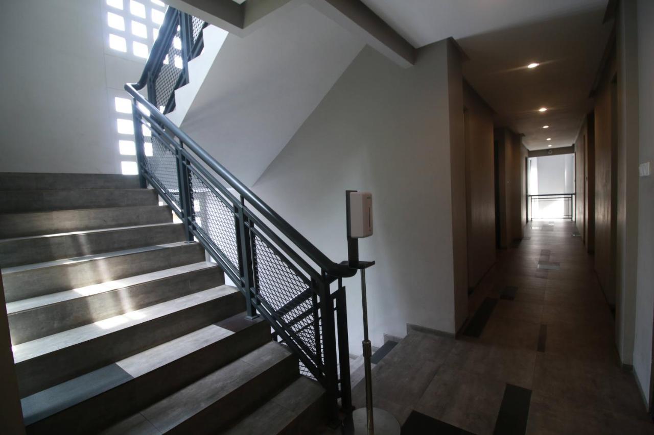 Bale Resident Hostel Jakarta Luaran gambar