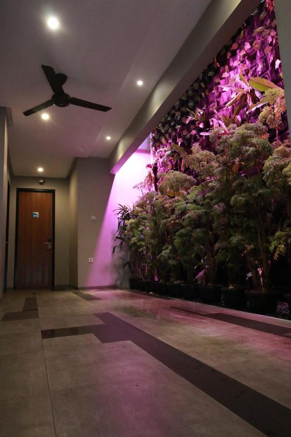 Bale Resident Hostel Jakarta Luaran gambar