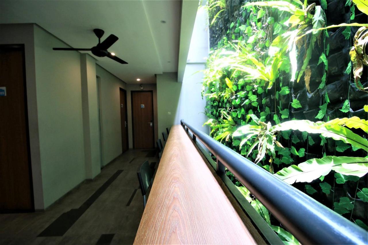 Bale Resident Hostel Jakarta Luaran gambar