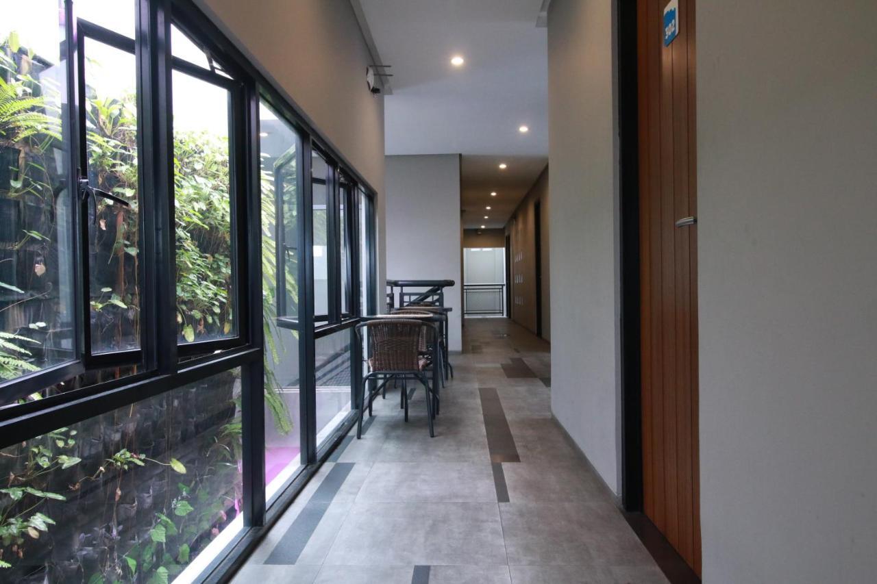 Bale Resident Hostel Jakarta Luaran gambar