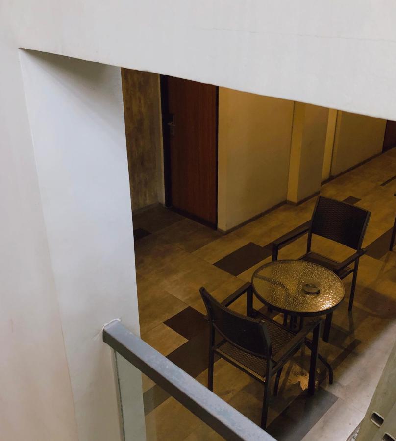 Bale Resident Hostel Jakarta Luaran gambar